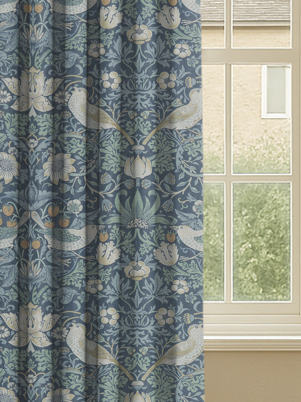 Bespoke Curtains | Strawberry Thief