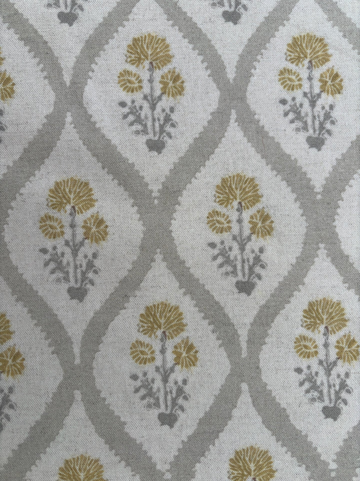 Celandine - Soft Yellow