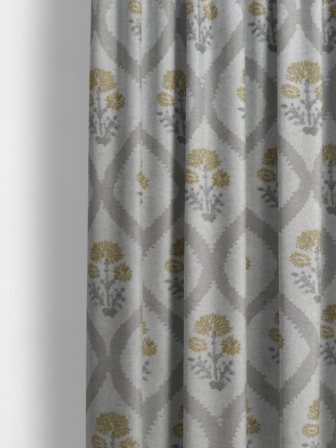 Celandine - Soft Yellow