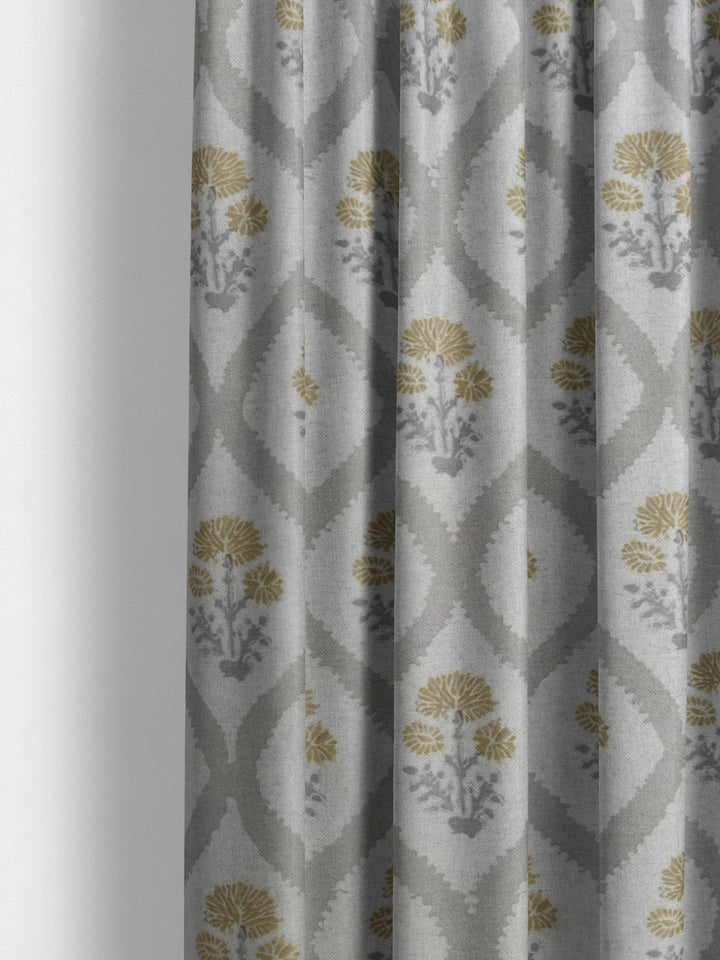 Celandine - Soft Yellow