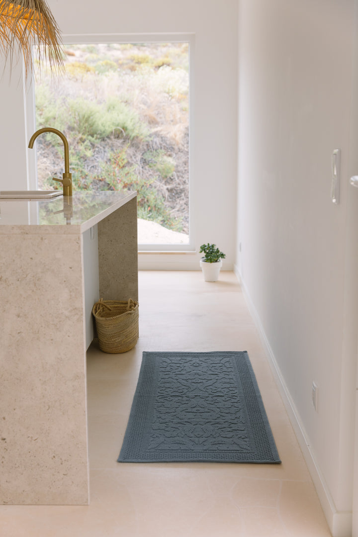 Tomar Bath Mat